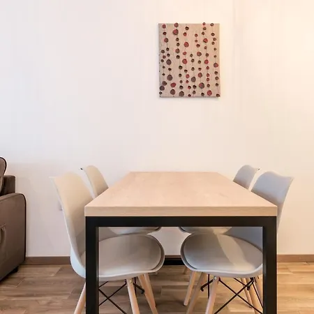 1-bedroom Flat In Azur Premium